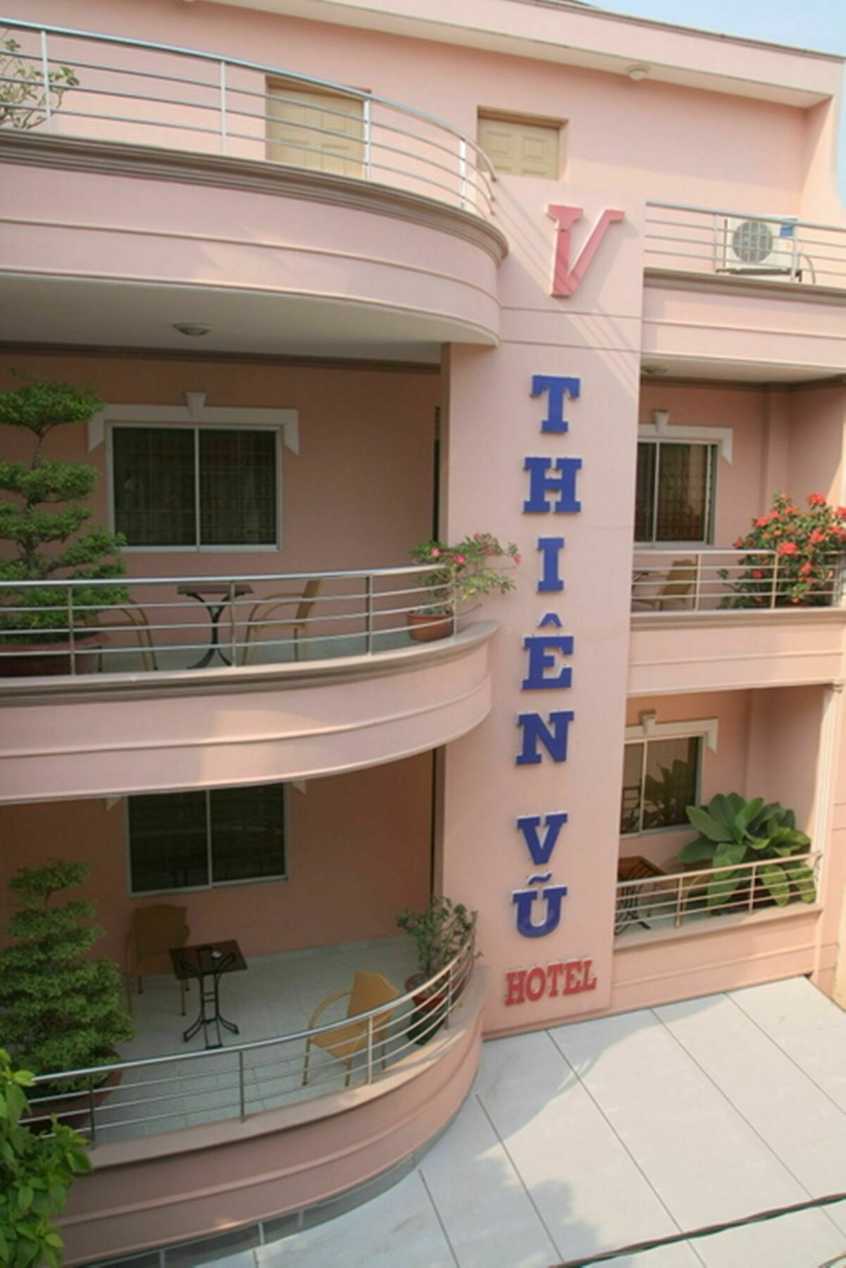 Thien Vu Hotel Хошимин Экстерьер фото